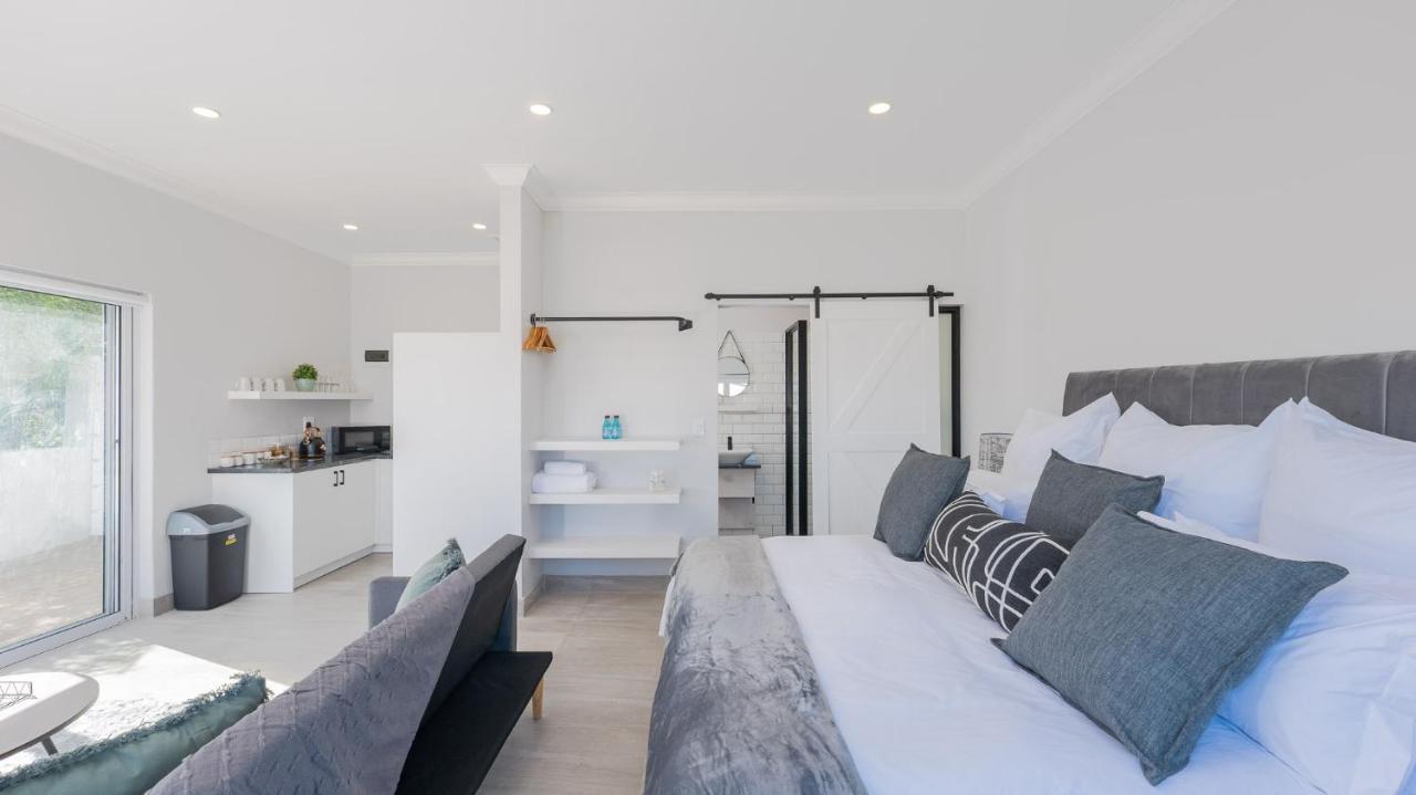 34.4 Degrees South Studio Apartment Agulhas Eksteriør billede