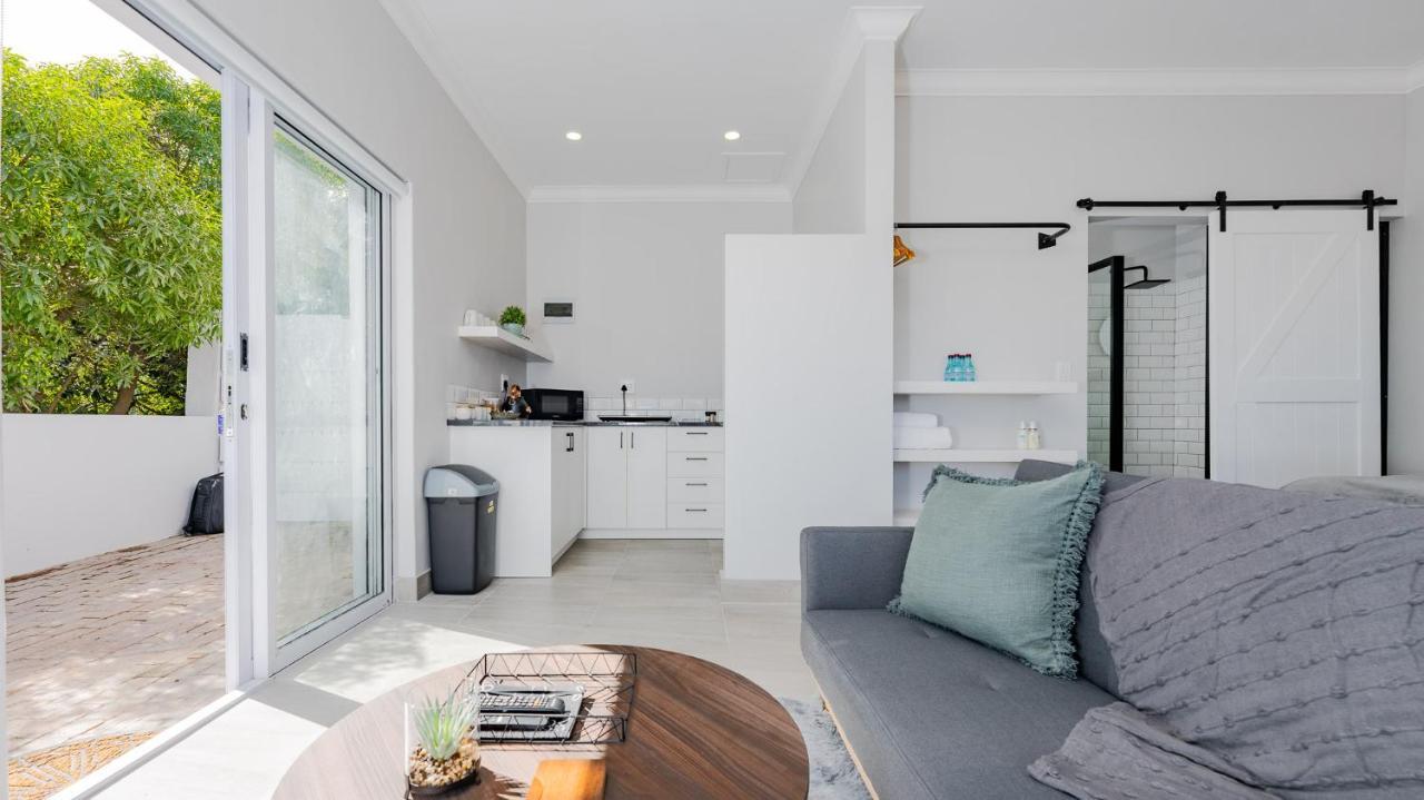 34.4 Degrees South Studio Apartment Agulhas Eksteriør billede