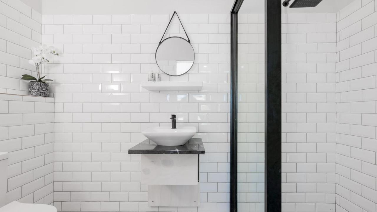 34.4 Degrees South Studio Apartment Agulhas Eksteriør billede